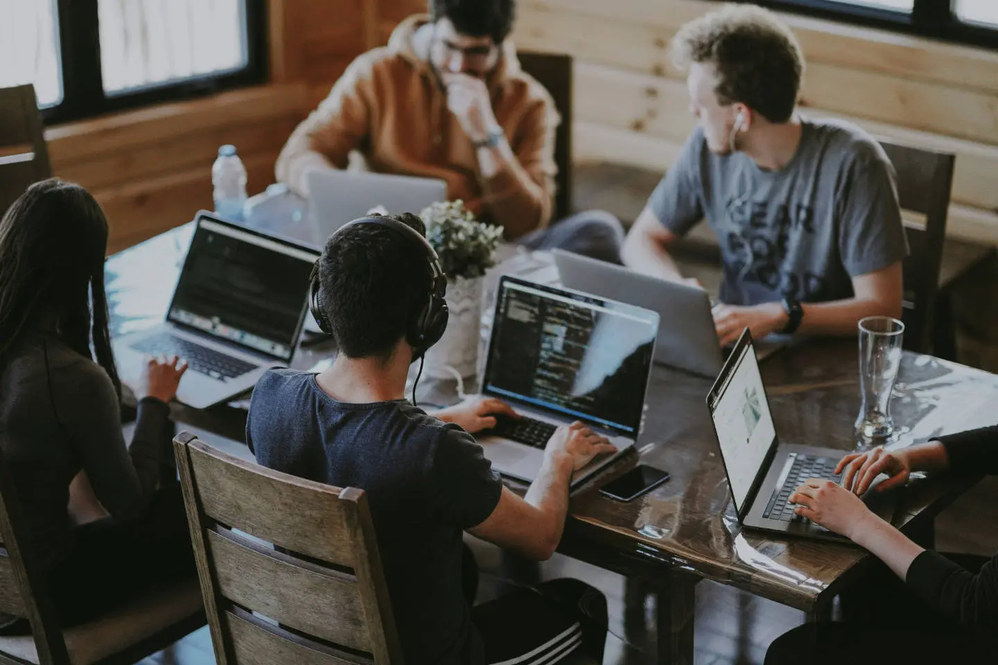 Alectro's diverse team of sustainability experts and developers working together